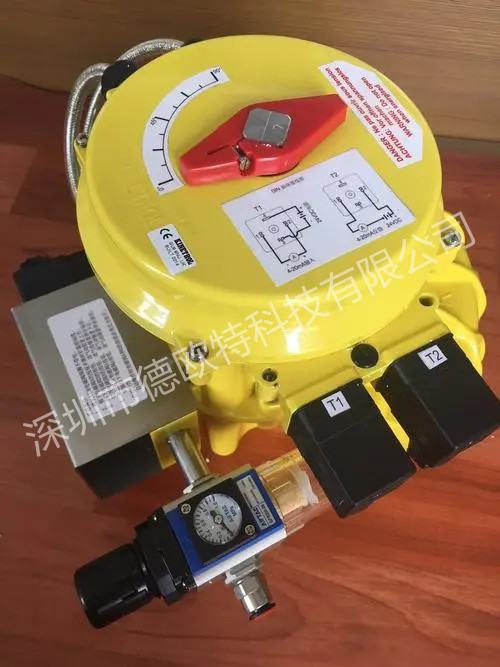 旋转气缸